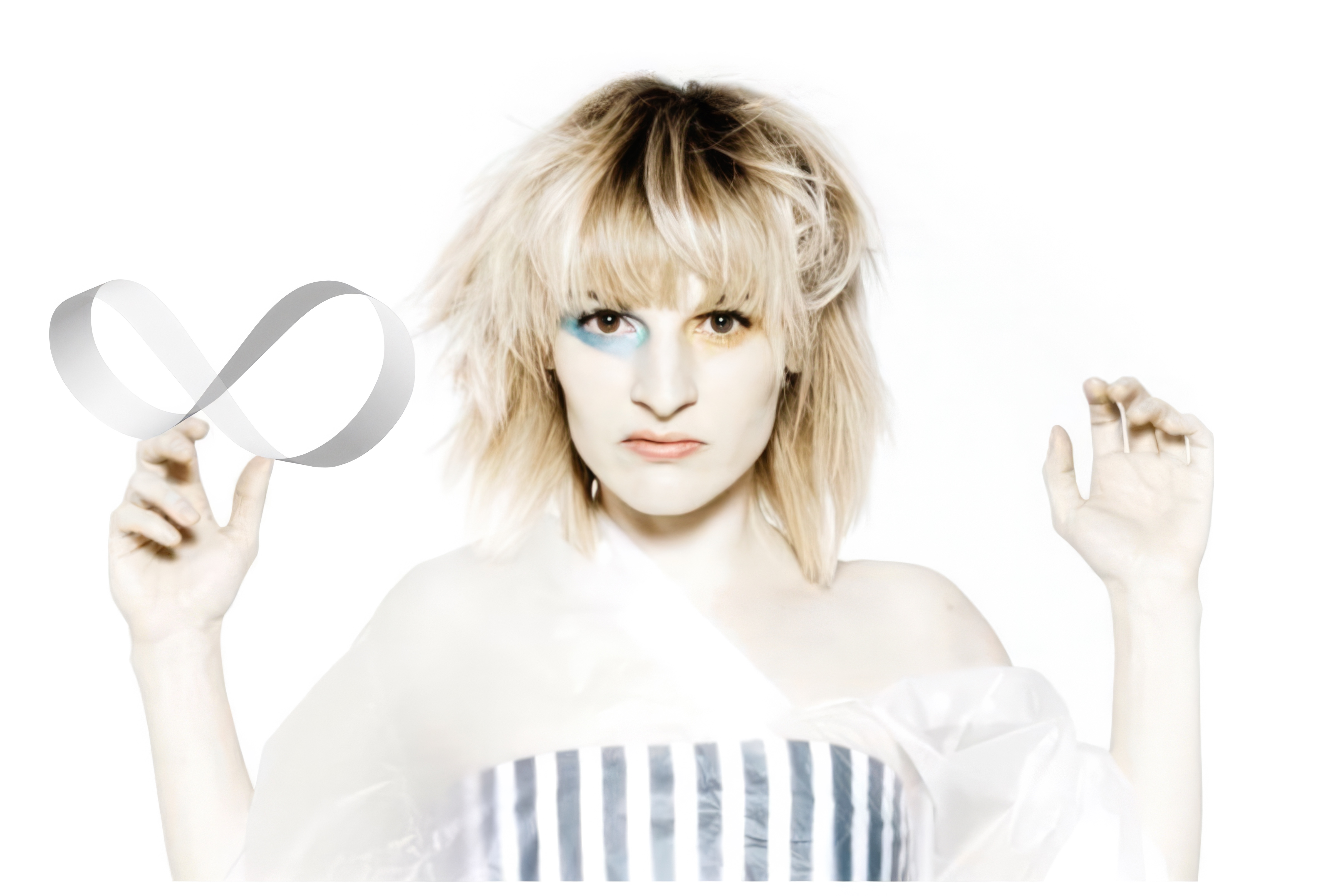 ElaineWalker_PressPhoto_ai.jpg